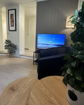 Interior - Sentral leilighet med 3 soverom og kjøkken - Mare (Tromsø)