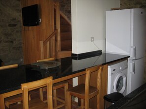 Interior - Fabulous 2-bedroom House in a Portuguese traditional mountain village (Castro Daire)