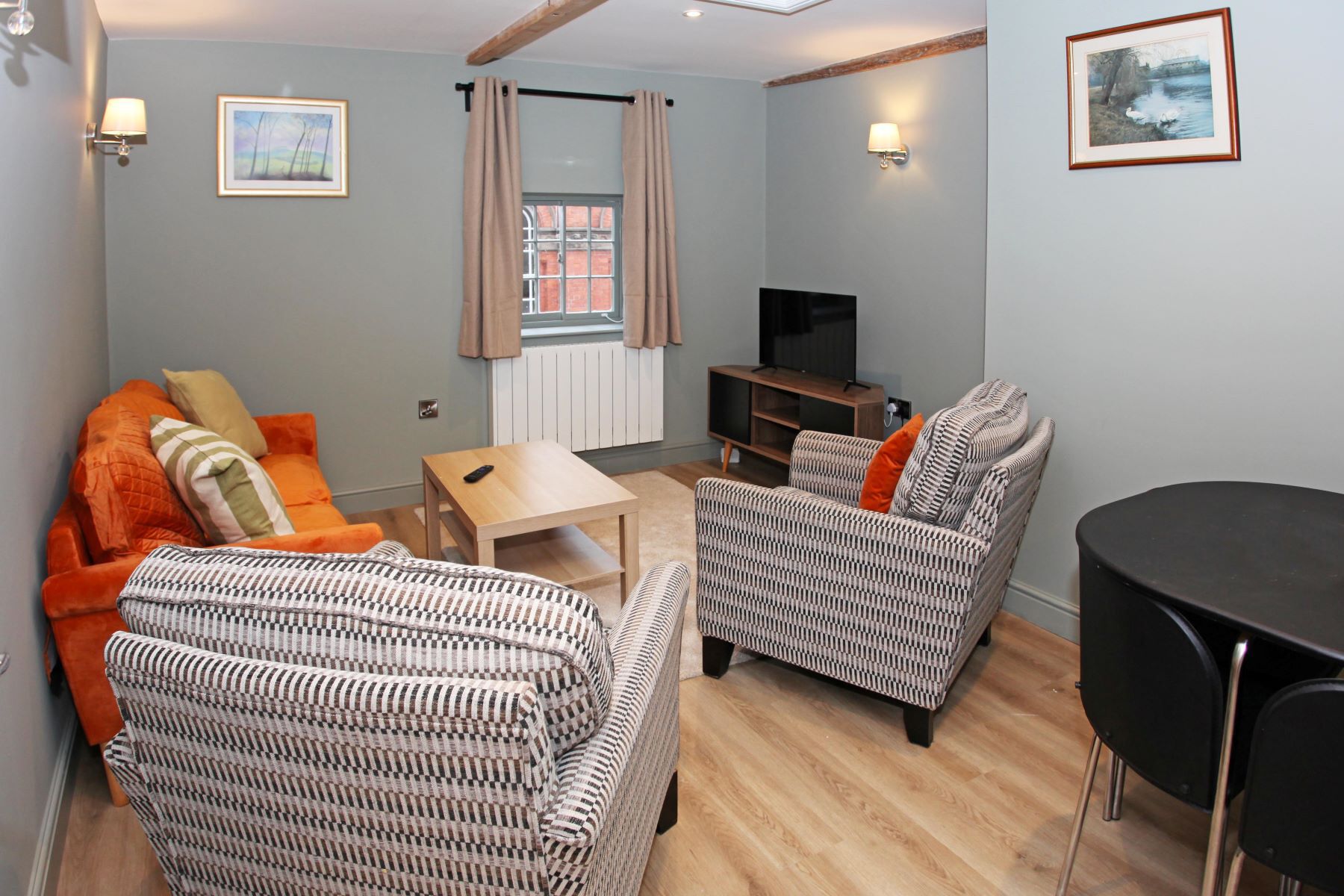 Leilighet – business | Oppholdsområde | Flatskjerm-TV