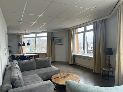 Very nice apartment with a super view of the water!