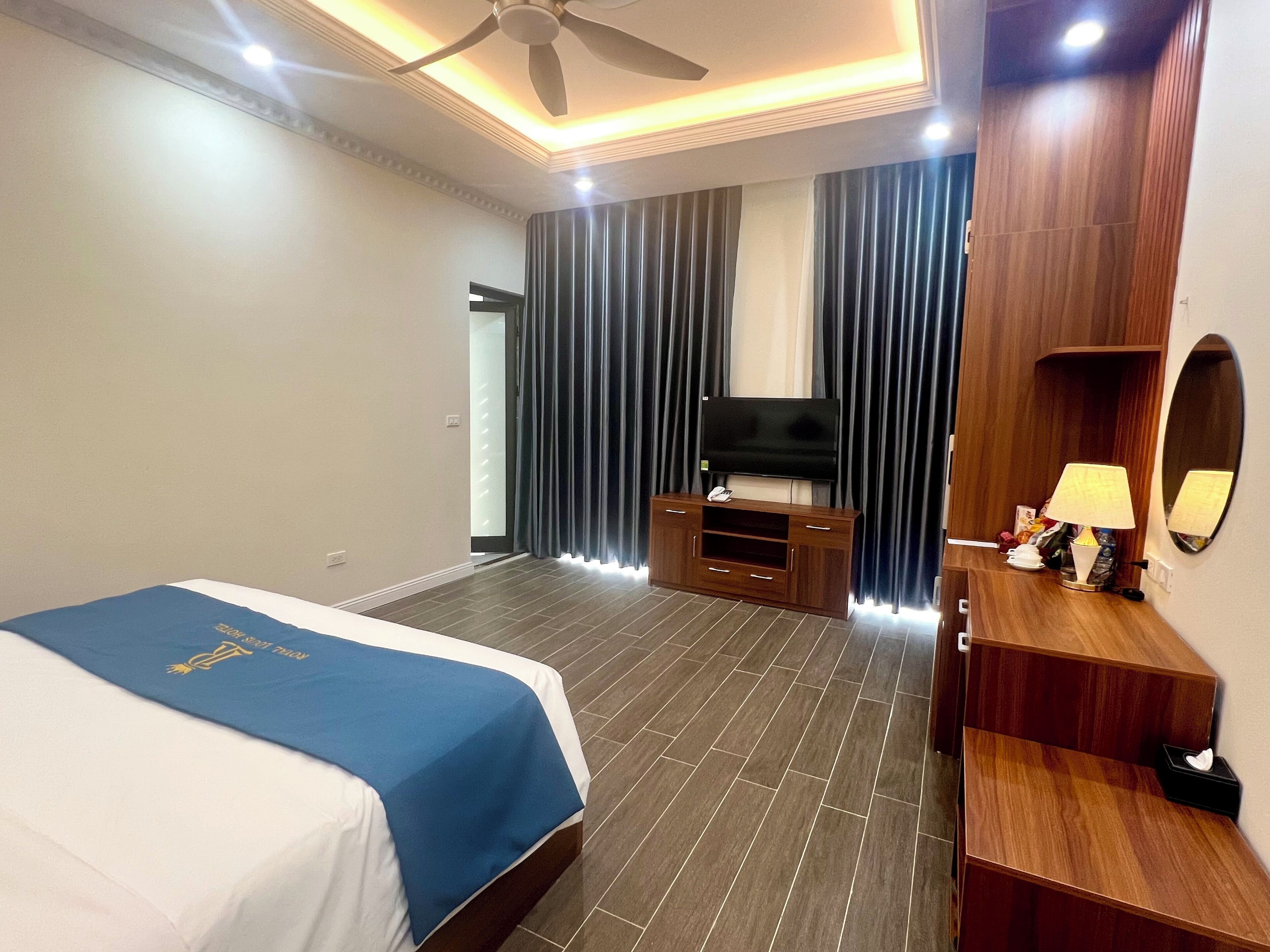 Deluxe Double Room, Balcony, City View | In-room safe, desk, laptop workspace, blackout curtains