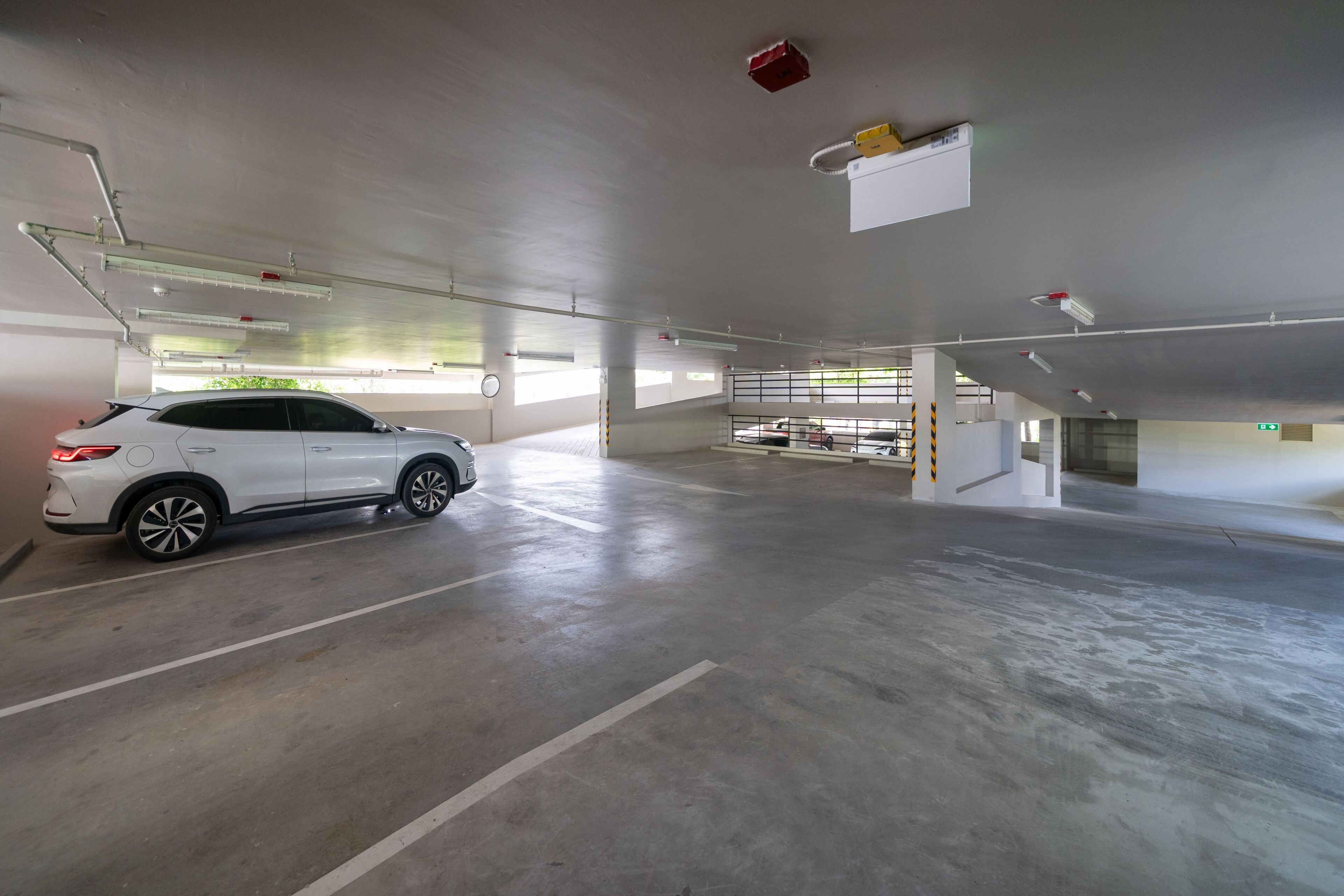 Ubetjent parkering (inkludert)