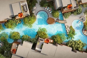 3 piscines extérieures