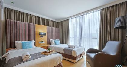 Empire Suites Subang by Mana Mana