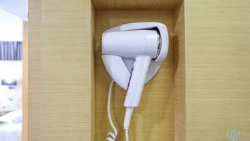 Iron/ironing board, free WiFi