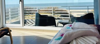 Large House in front of the sea Azul