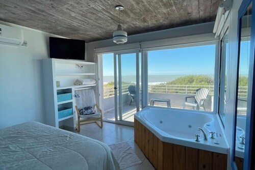 Apartment Azul Beachfront 2 Pax