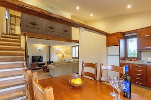 Interior - El Cel, cozy villa with pool and mountain views 5 min from the beach! (POLLENSA)