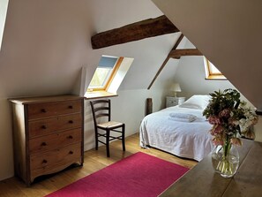 4 Schlafzimmer, Bügeleisen/Bügelbrett, Reisekinderbett, kostenloses WLAN