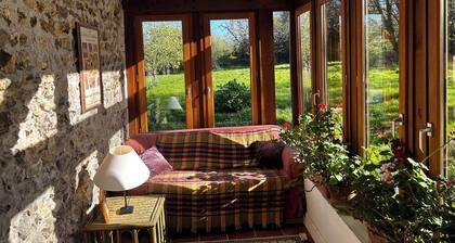 17th c Barn converted into a bohemian country home. Children and pets welcome