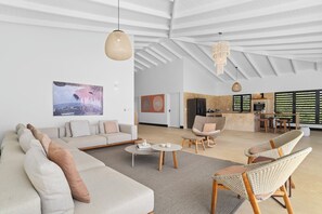 Living area - Kas Barbulètè - Luxury and modern villa for 2-6 persons. (Kralendijk)