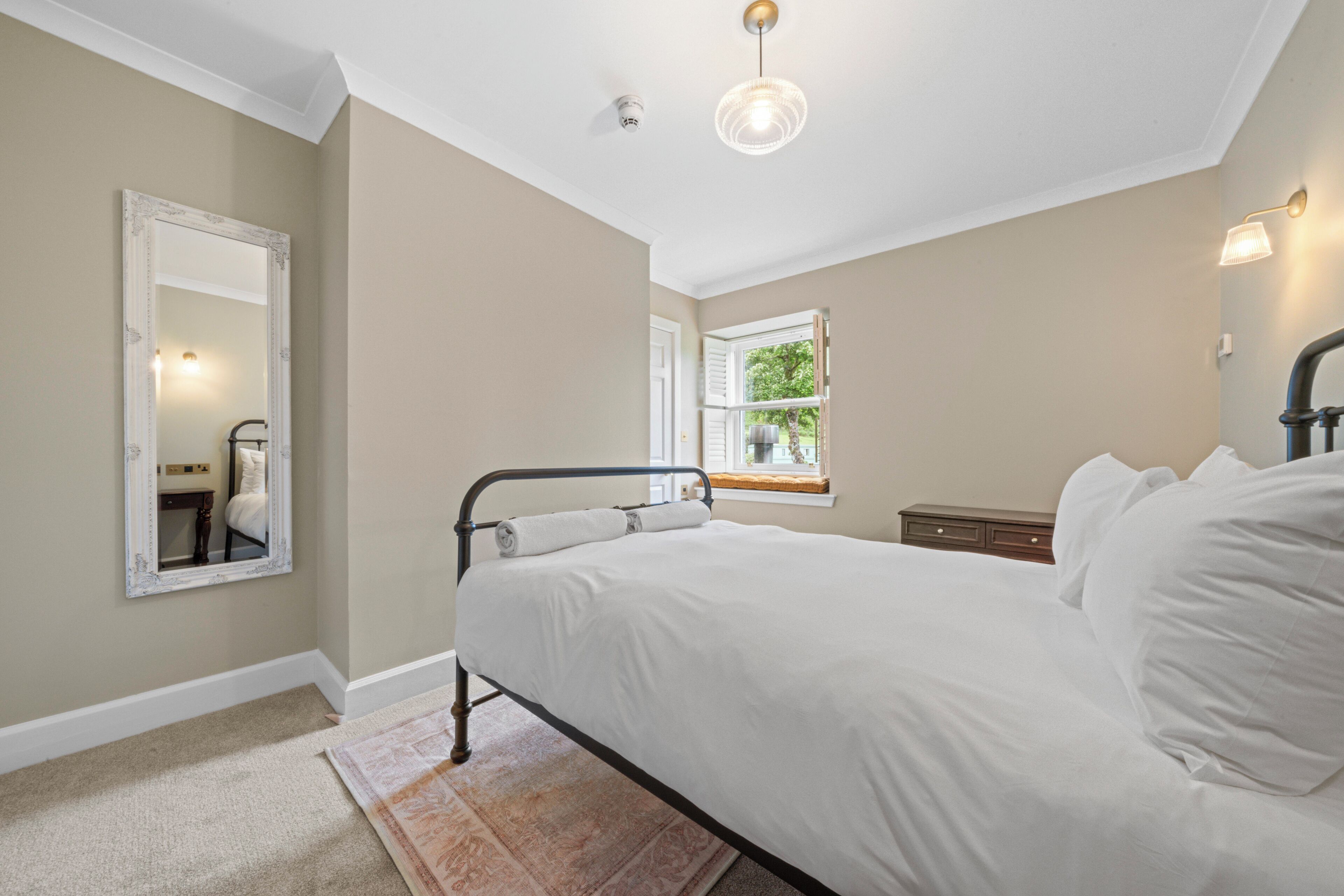 Quarto casal, vista para o jardim (Lismore)