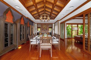 Dining - Royal Legacy Golf Villa (Rawai)