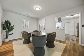 House, 3 Bedrooms | Dining room - Modern Newly Renovated 3-bedroom in Historic West End (Atlanta)