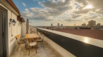 Deluxe Apartment, 2 Bedrooms, City View | Desk, laptop workspace, free WiFi