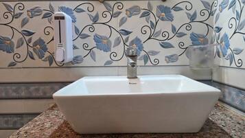 Free toiletries, towels, soap, shampoo