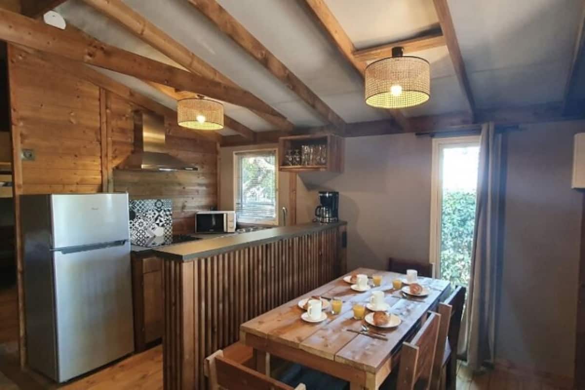 Tent, 2 Bedrooms | Private kitchen