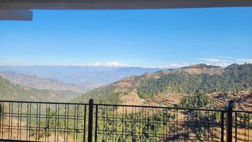 Pemandangan dari hartanah