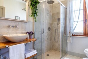 Superior Villa, Garden View | Bathroom - Tenuta Fiumara (Grosseto)
