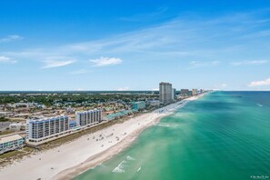 On the beach - 605-E Free Beach Service Lounge Chairs + Umbrella (Panama City Beach)