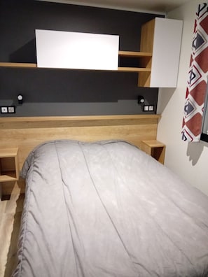 Room - Mobile home 42m² 6/8 persons (Pont-Aven)