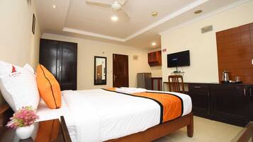 Quarto executivo | Escrivaninha, espaço de trabalho para notebook, Wi-Fi de cortesia