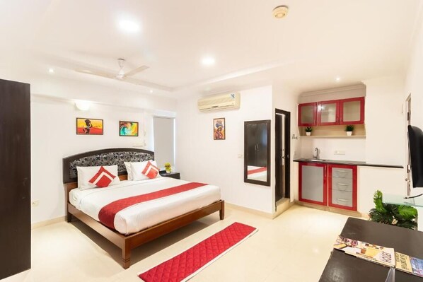 책상,   노트북 작업 공간, 무료 WiFi