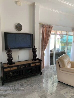 Living room - Surin Dreambeach View 4 (Thap Sakae)