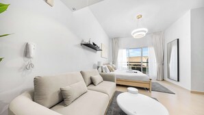TV - StayShort - Stylish Studio Apartment in Sports City - Sleeps 2 (Sports City)