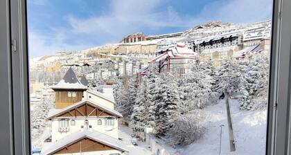 Sanbet Urban Alhambra- Parking and Swimming Pool
