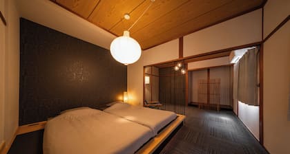 Max. 14 people OK! 17-minute walk from Okayama Station! Group stay in a private house