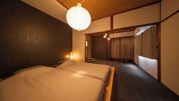 Internet, bed sheets