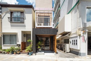 Exterior detail - Max. 14 people OK! 17-minute walk from Okayama Station! Group stay in a private house (Yanagimachi)