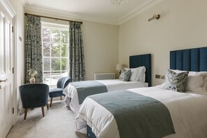 Room - Moore Lodge (Ballymoney)