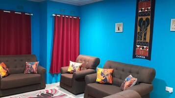 Maison, 3 chambres, accessible aux personnes à mobilité réduite | Salle de séjour
