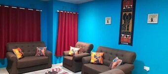 Theos Holiday Home, Family-friendly Home Near KK Airport