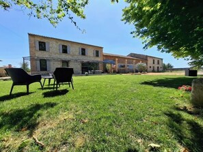 Terrace/patio - Mas de Bonnafoux (Beaucaire)