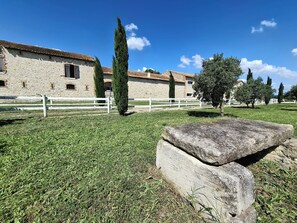Exterior - Mas de Bonnafoux (Beaucaire)