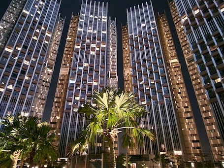 Exterior. Lumi Tropicana - Unique Stays!