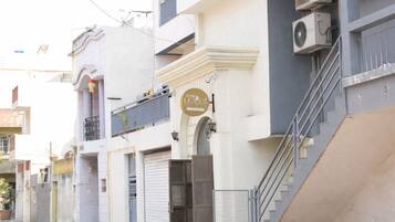 ์๋ฐ ์์ค ์ ๋ฉด