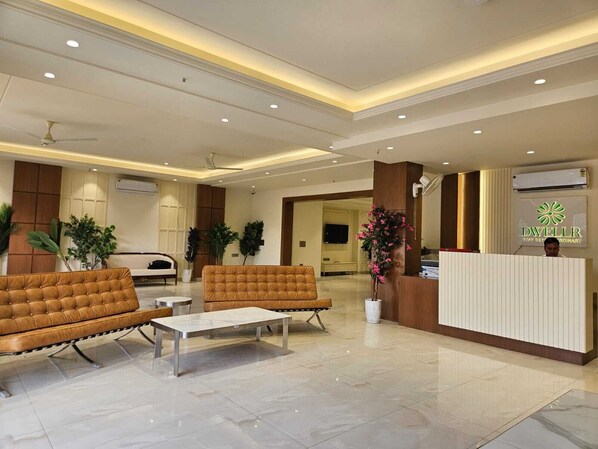 Interior entrance - Dwellr Luxury Stays (Gurugram)
