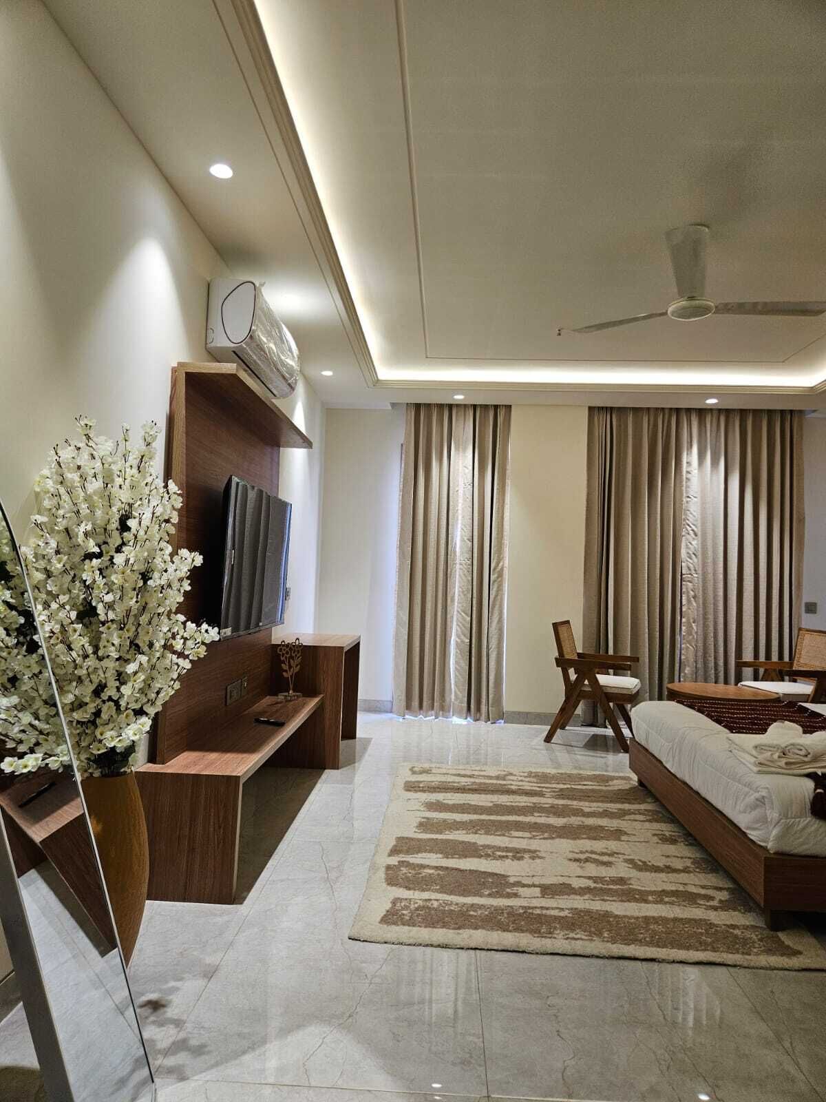 Egyptian cotton sheets, premium bedding, memory foam beds, minibar