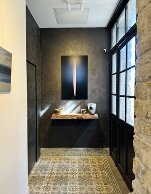 Lobby - LA MAISON BRUNO DI SALVIO (Les Vans)