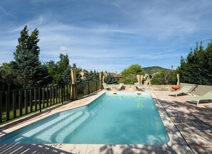Outdoor pool - LA MAISON BRUNO DI SALVIO (Les Vans)