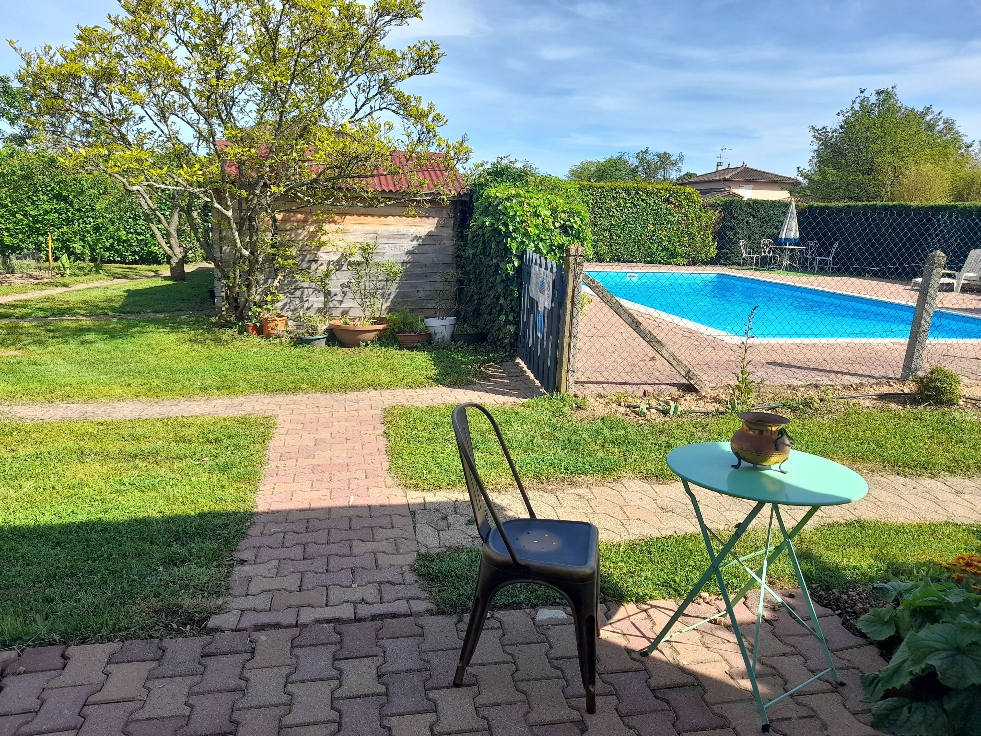 Deluxe dubbelrum eller tvåbäddsrum - balkong - utsikt mot poolen | Terrass/Patio