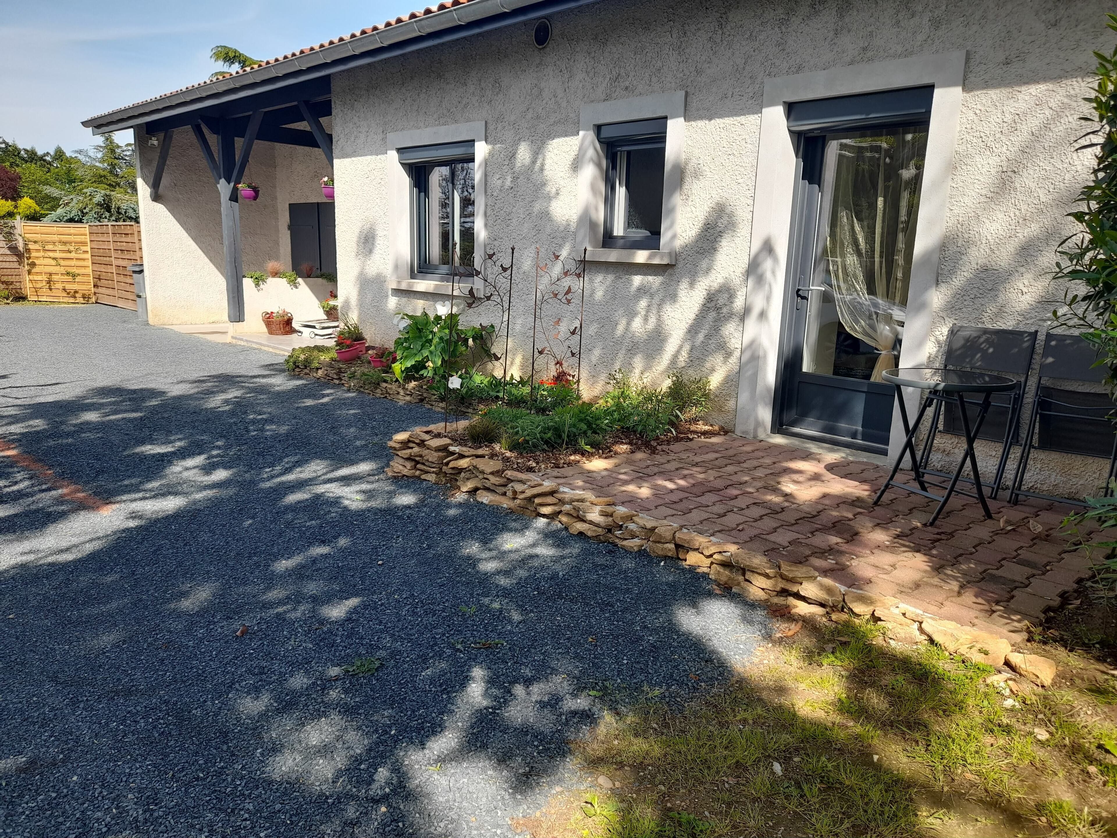 双人房, 阳台, 庭院景观 | 露台