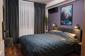 3 slaapkamers, een kluis op de kamer, een strijkplank/strijkijzer