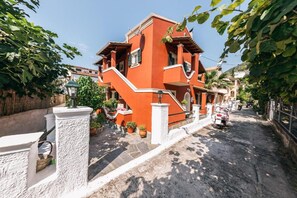 Studio | 3 bedrooms - Anna Studios Near the Beach (Corfu)