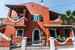 Studio | 3 bedrooms - Anna Studios Near the Beach (Corfu)