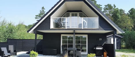 Casa, 3 dormitoris, fumadors, balcó | Exterior